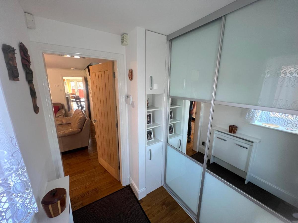 Simply Stunning 2 Bedroom Home With Parking Space Nottingham Esterno foto