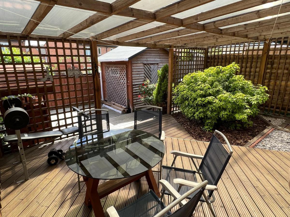 Simply Stunning 2 Bedroom Home With Parking Space Nottingham Esterno foto