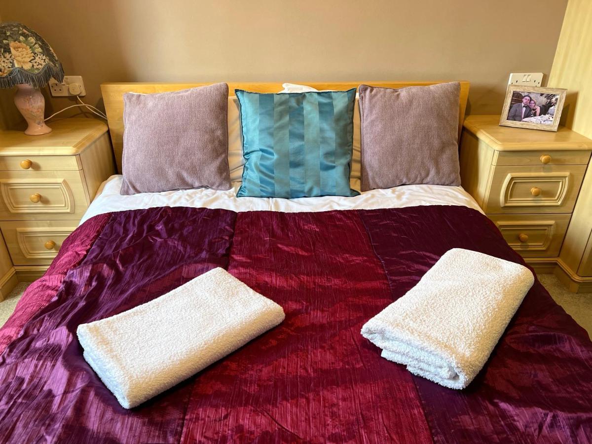 Simply Stunning 2 Bedroom Home With Parking Space Nottingham Esterno foto